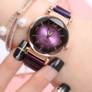 Reloj de cuarzo con hebilla magnética para mujer