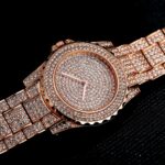 Reloj de mujer de moda ostentoso informal para mujer, reloj de cuarzo dorado, cristal de diamante para mujer 4