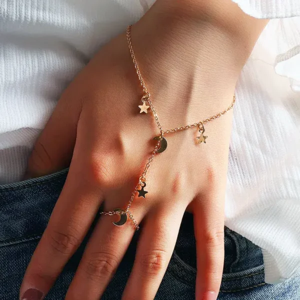 Pulsera Con Colgante De Luna Y Estrellabrazalete De Dedo 1